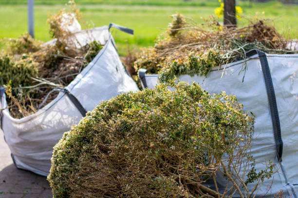Best Mattress Removal Service  in Middlefield, OH